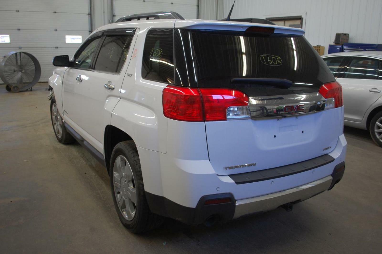 2010 TERRAIN THEFT ECU 13503205