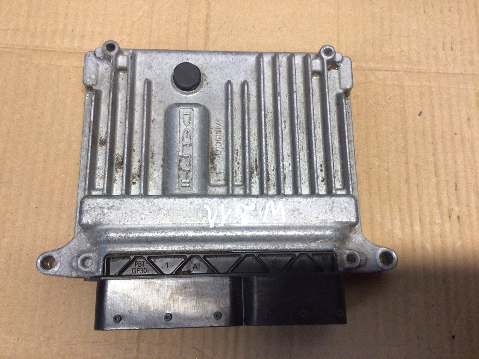 MERCEDES E CLASS W211 646 ENGINE CONTROL MODULE UNIT ECU 2.1 D A6461505572 2007