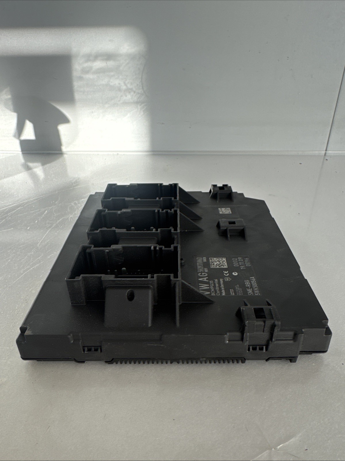 VW AUDI SEAT SKODA Body / Comfort Control Module / BCM / CCM – 5K0937086D