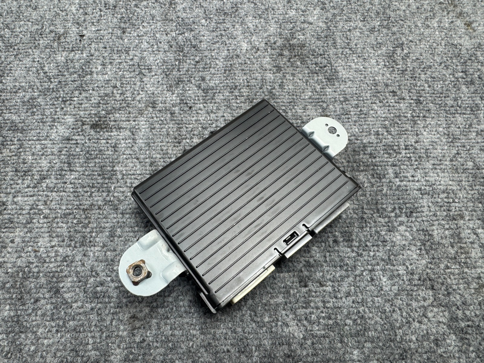 HONDA PILOT EX-L 23-25 POWER REAR TAILGATE COMPUTER CONTROL MODULE UNIT OEM 25K