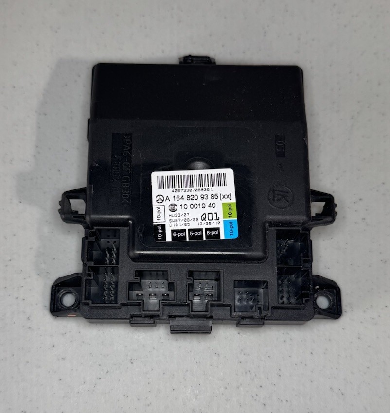 06-13 Mercedes W251 R350 ML550 GL450 Front Left Driver Side Door Control Module