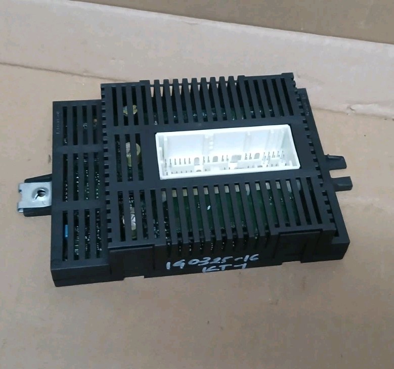 BMW 5 SERIES E60/E61 LCM HEADLIGHT CHECK CONTROL ECU 6936104 04-10