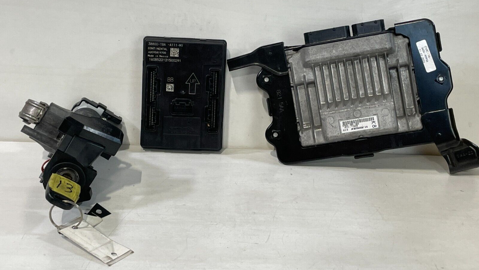 2016 CIVIC LX SEDAN ENGINE & BODY CONTROL MODULE W/ IGNITION SWITCH 2.0L # 90956