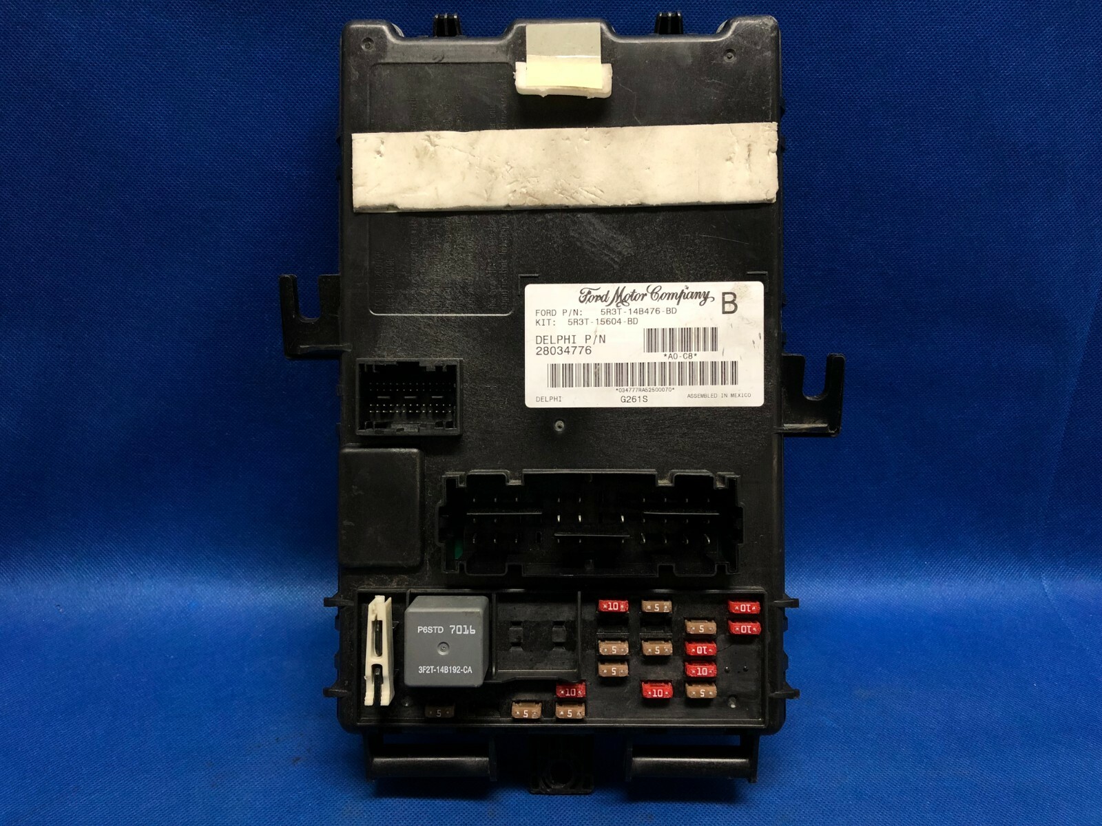 05 FORD MUSTANG FUSE BOX POWER BODY MODULE INTERIOR BCM FUSEBOX 5R3T-14B476-BD B