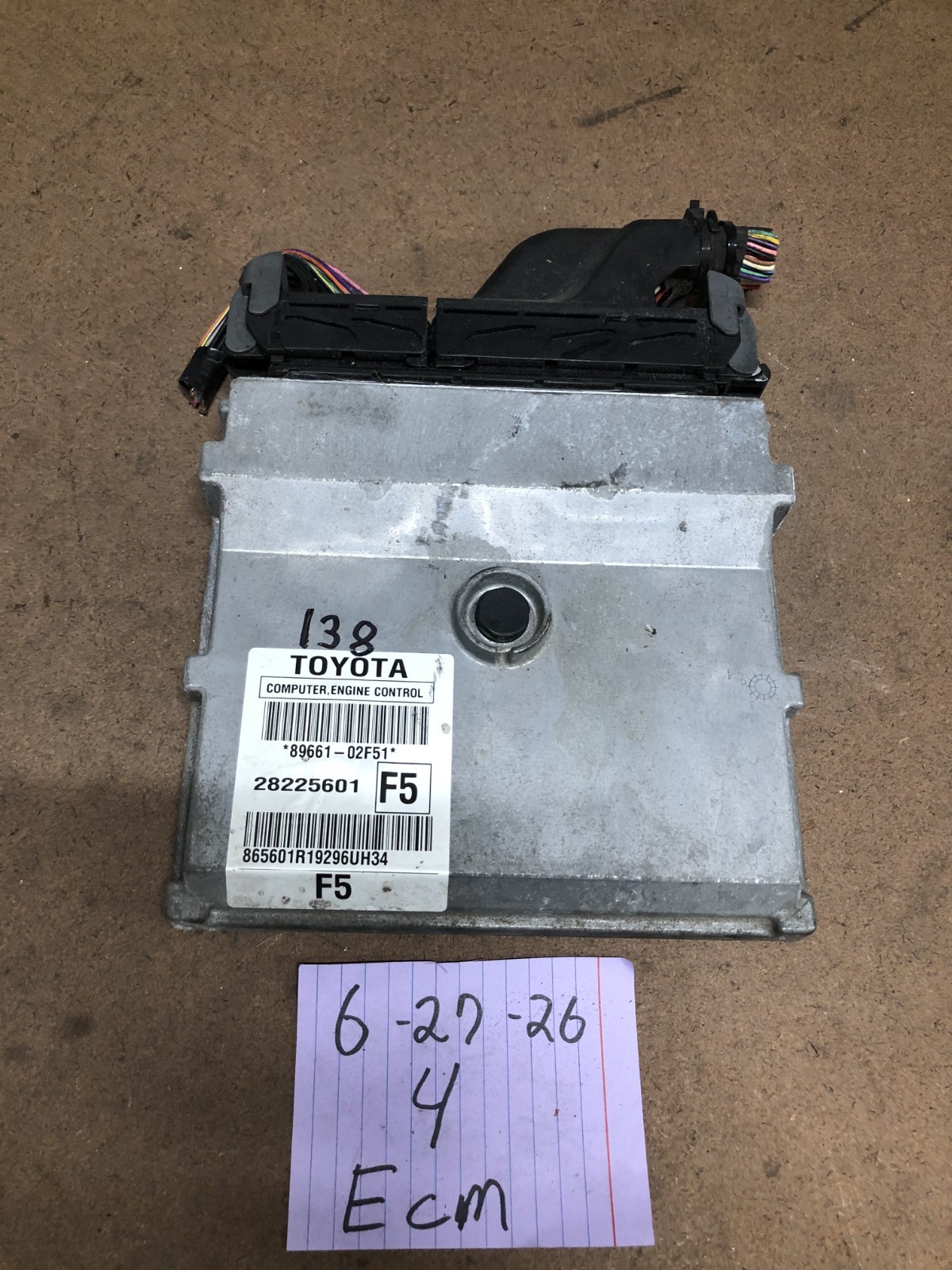 09 10 Toyota Corolla ECM Engine Computer Control Module ECU 89661-02F51
