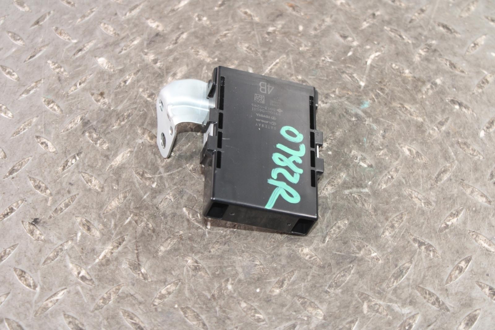 19-23 Tacoma RH Dash Network Gateway Control Module Computer OEM Factory OE WTY