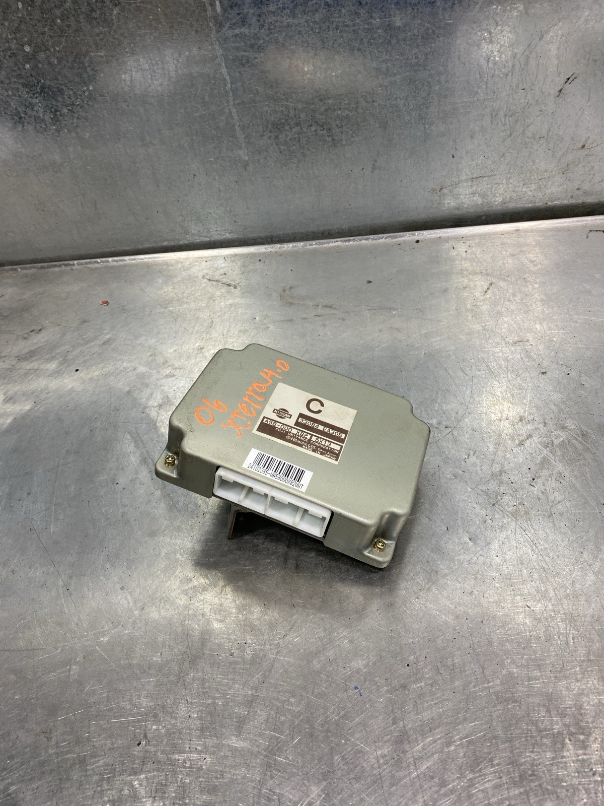 2005 2006 Nissan Xterra 4.0L Transfer Case Control Module TCCM 33084-EA30B 8914