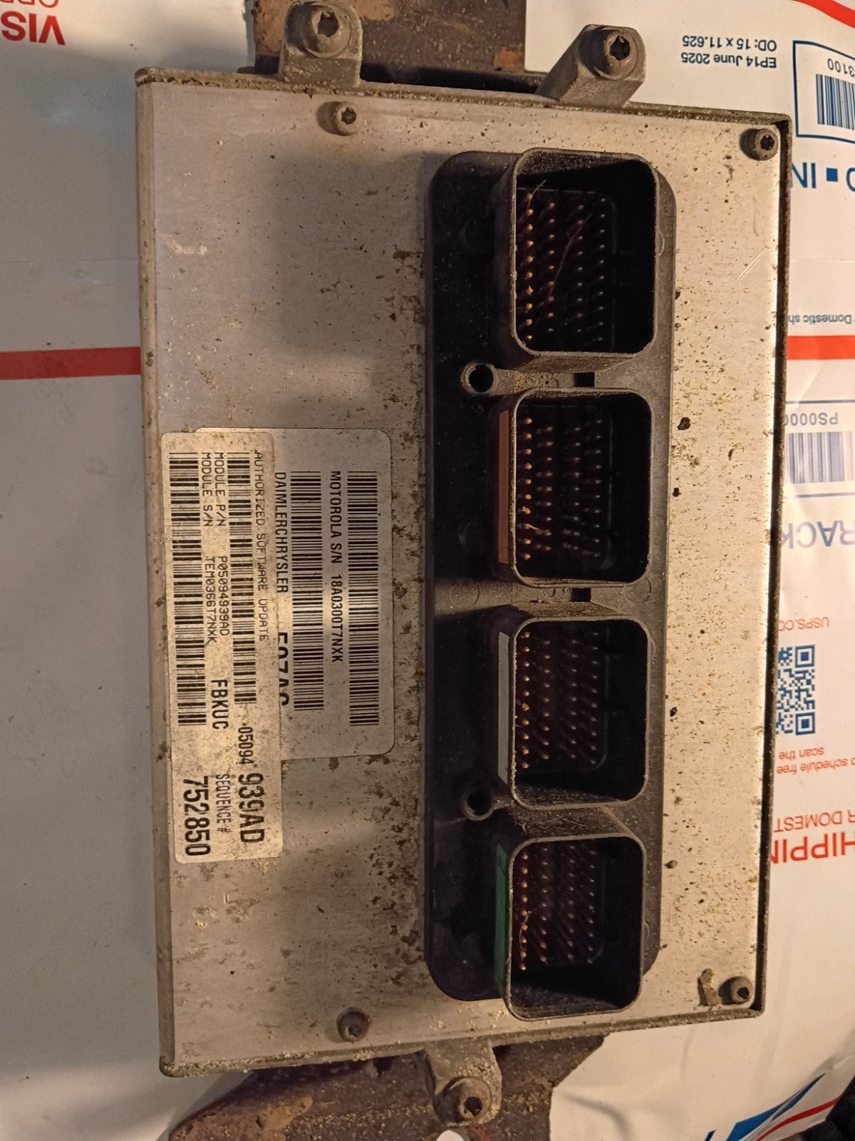 2006 Jeep Liberty 3.7L ECM ECU 5094939AD