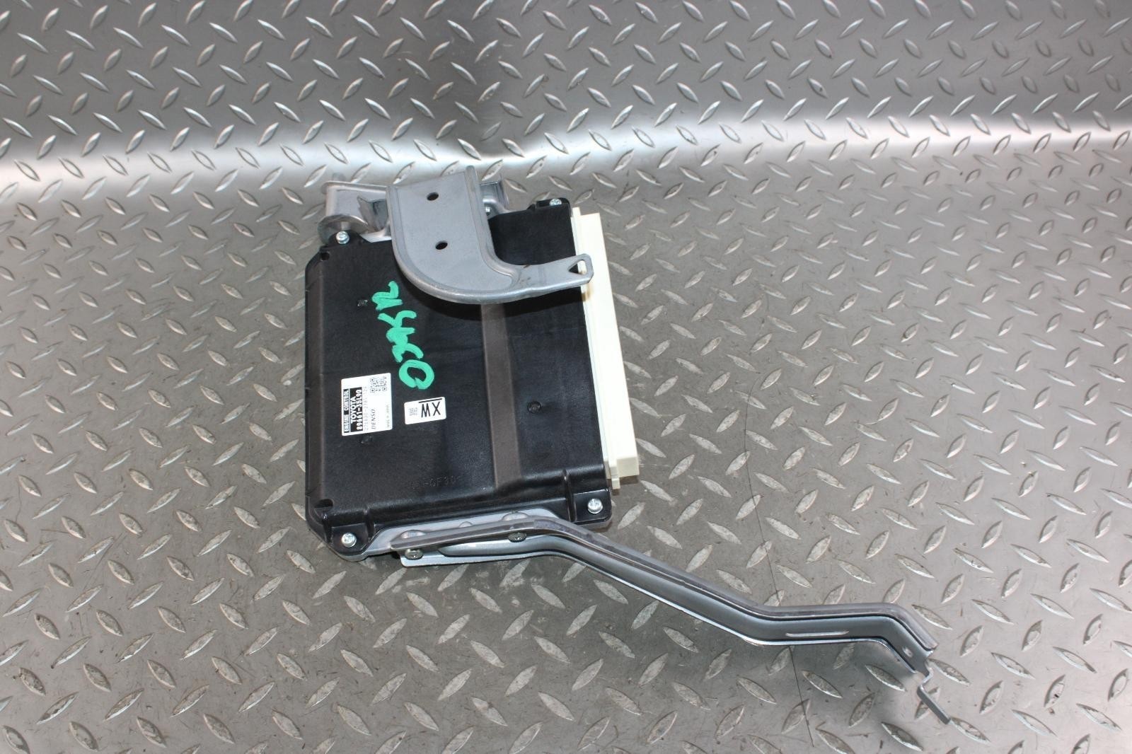 20-21 4 Runner 4.0L Motor Engine Control Module ECM ECU Computer PCM PCU Unit OE