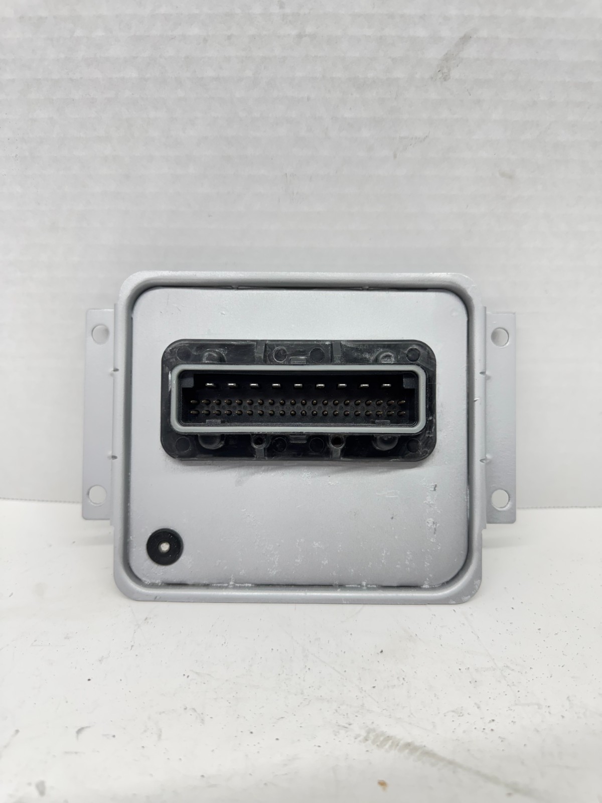 2002-2005 DODGE RAM 1500 MULTIFUNCTION RELAY CONTROL POWER MODULE TIPM BCM REMAN