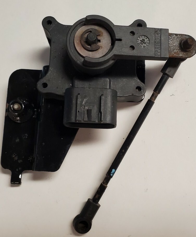 Suspension Ride Height Control Sensor OEM 25767350 2006-2011 DTS Lucerne 10 pin