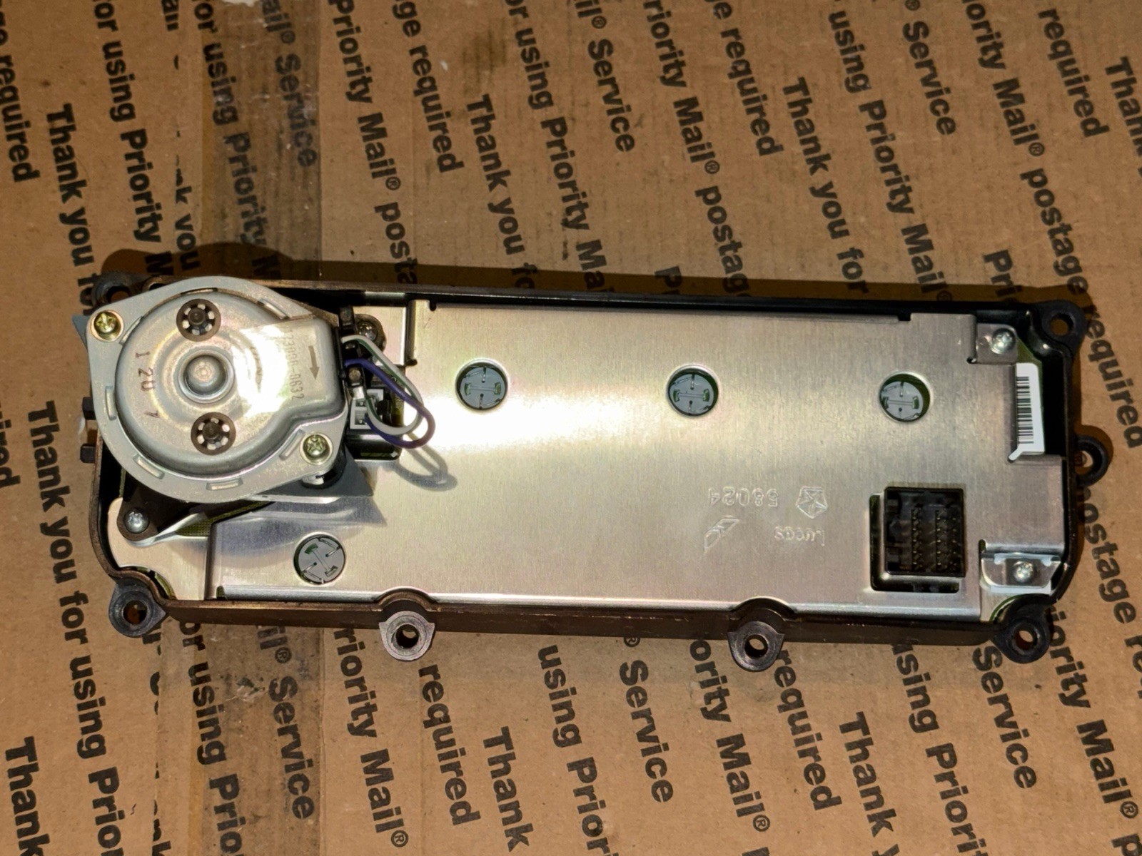 04698199AB 1998-2004 Chrysler 300M Digital Climate Temp Control