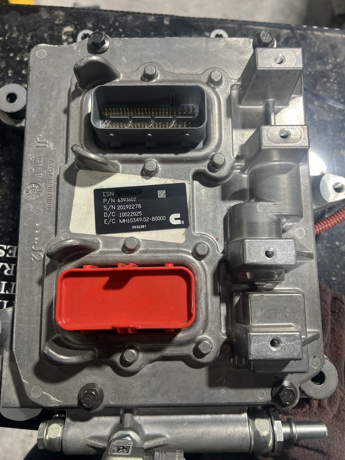 Brand new Cummins L9 OEM ECM ECU 6393601 6393602 CM2450 cooling plate lift pump