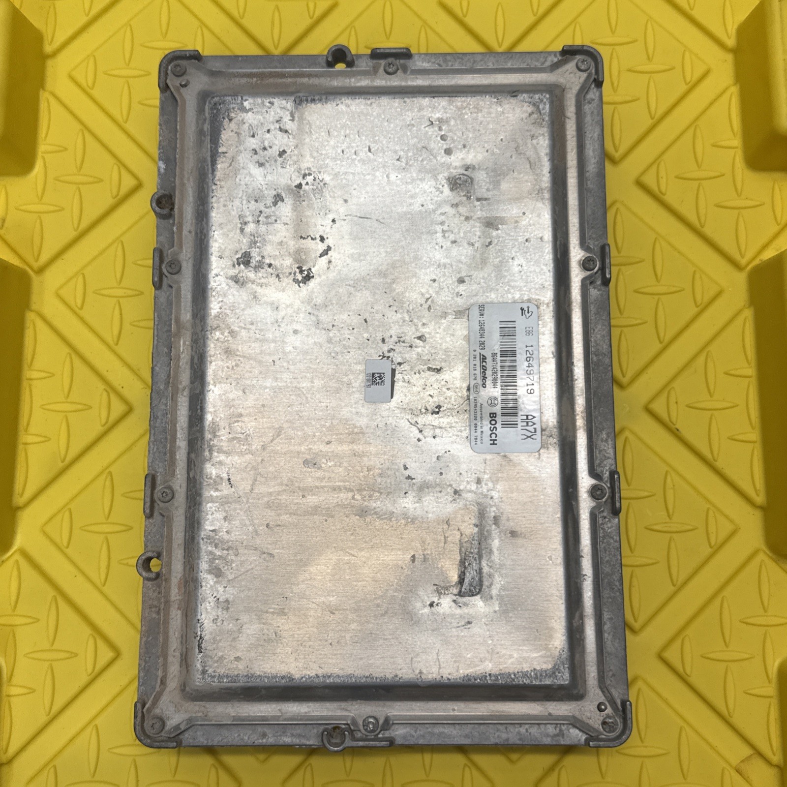 2012 Chevrolet Silverado 2500 ECM Brain Box 12649719 6.6L OEM