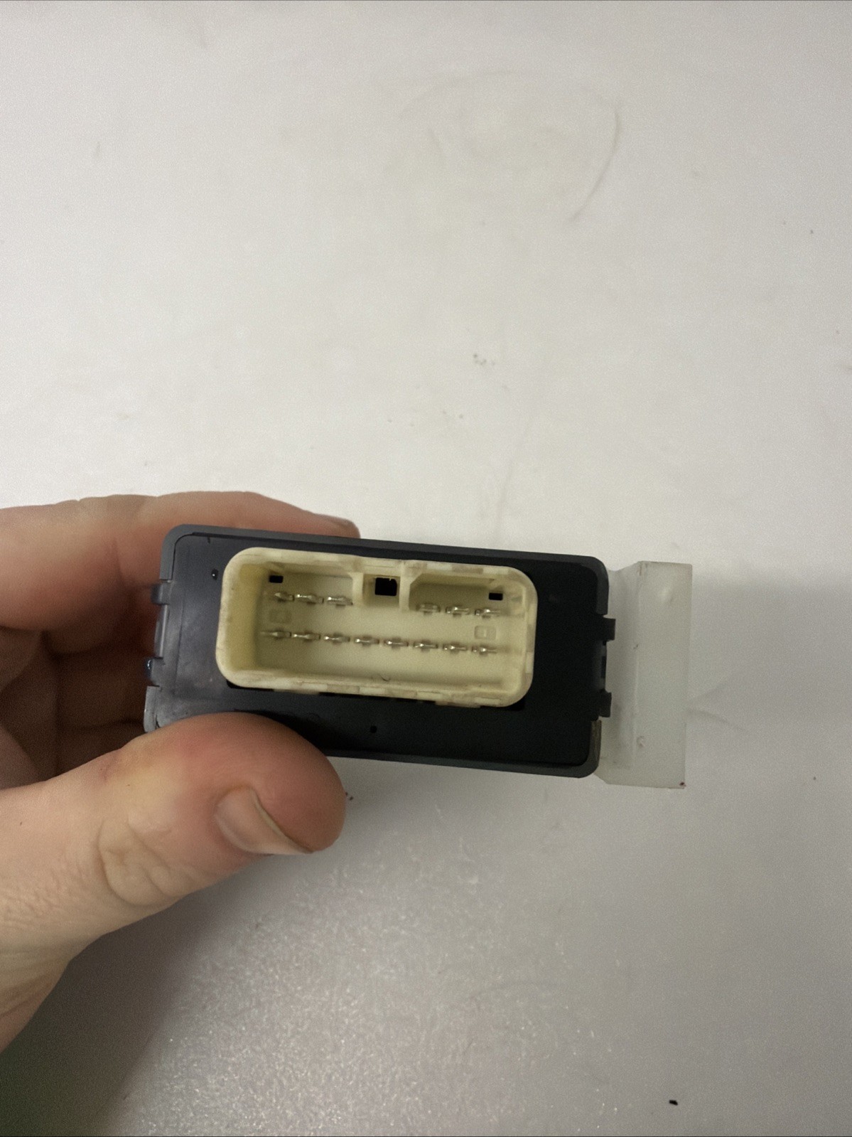 LEXUS NX AZ10 Double Lock Door Control Unit 85970-42010 051500-4280 2015