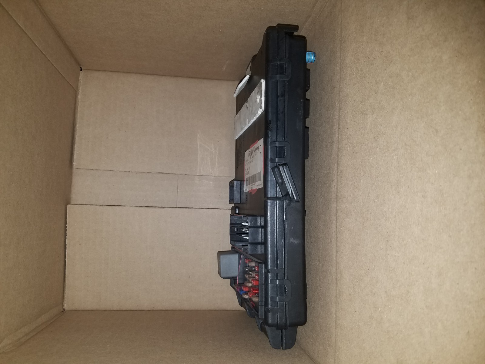 2005 2006 FORD MUSTANG BCM BODY CONTROL MODULE COMPUTER UNIT 5R3T-14B476-BE