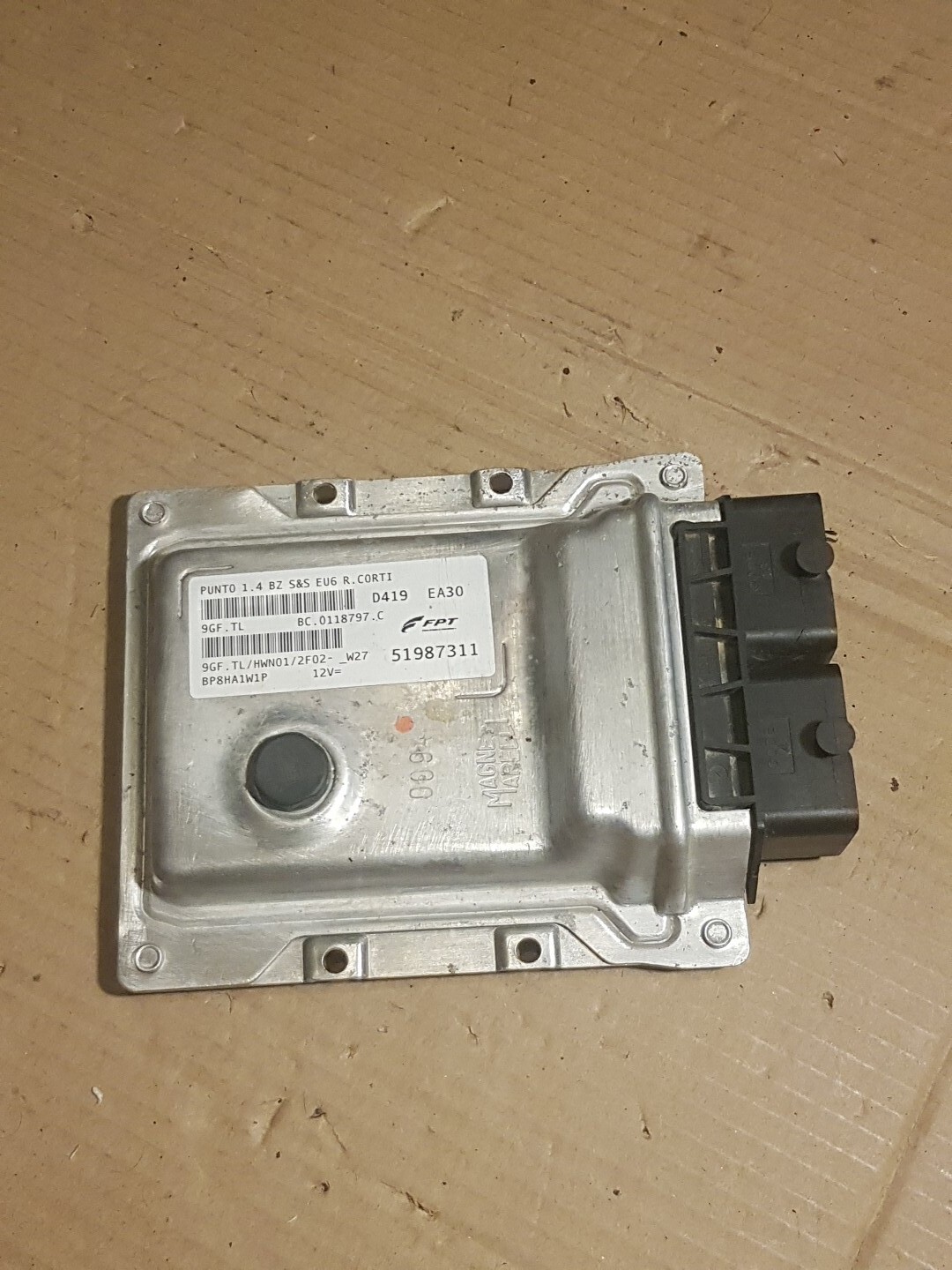 FIAT PUNTO 1.4 PETROL ENGINE ECU 51987311 51987311 SEE DESCRIPTION 👇