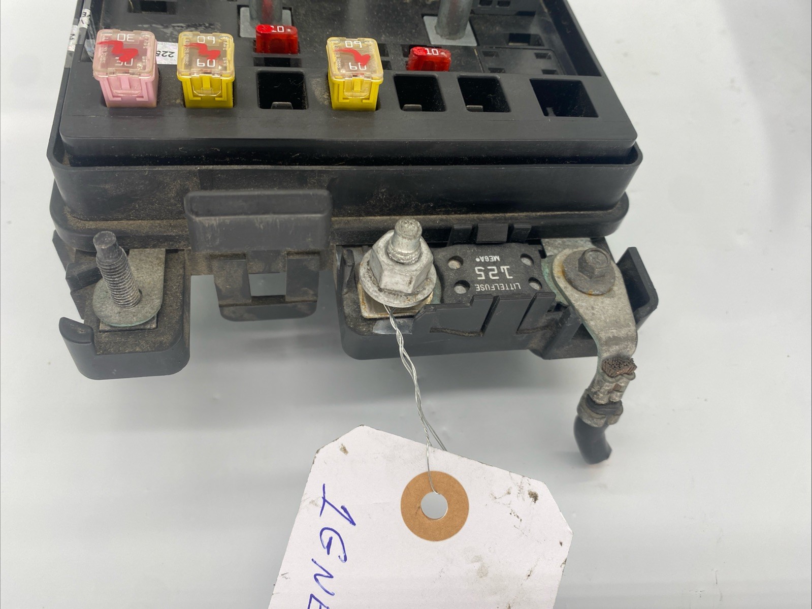 05 CHEVY TRAILBLAZER 5.3 V8 RAINIER ENGINE BAY FUSE RELAY BOX 15141559AB OEM
