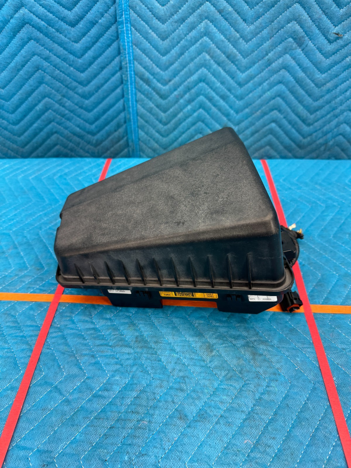 2011-2013 Hyundai Equus Engine Bay Fuse Relay Box Assembly OEM 919403M170