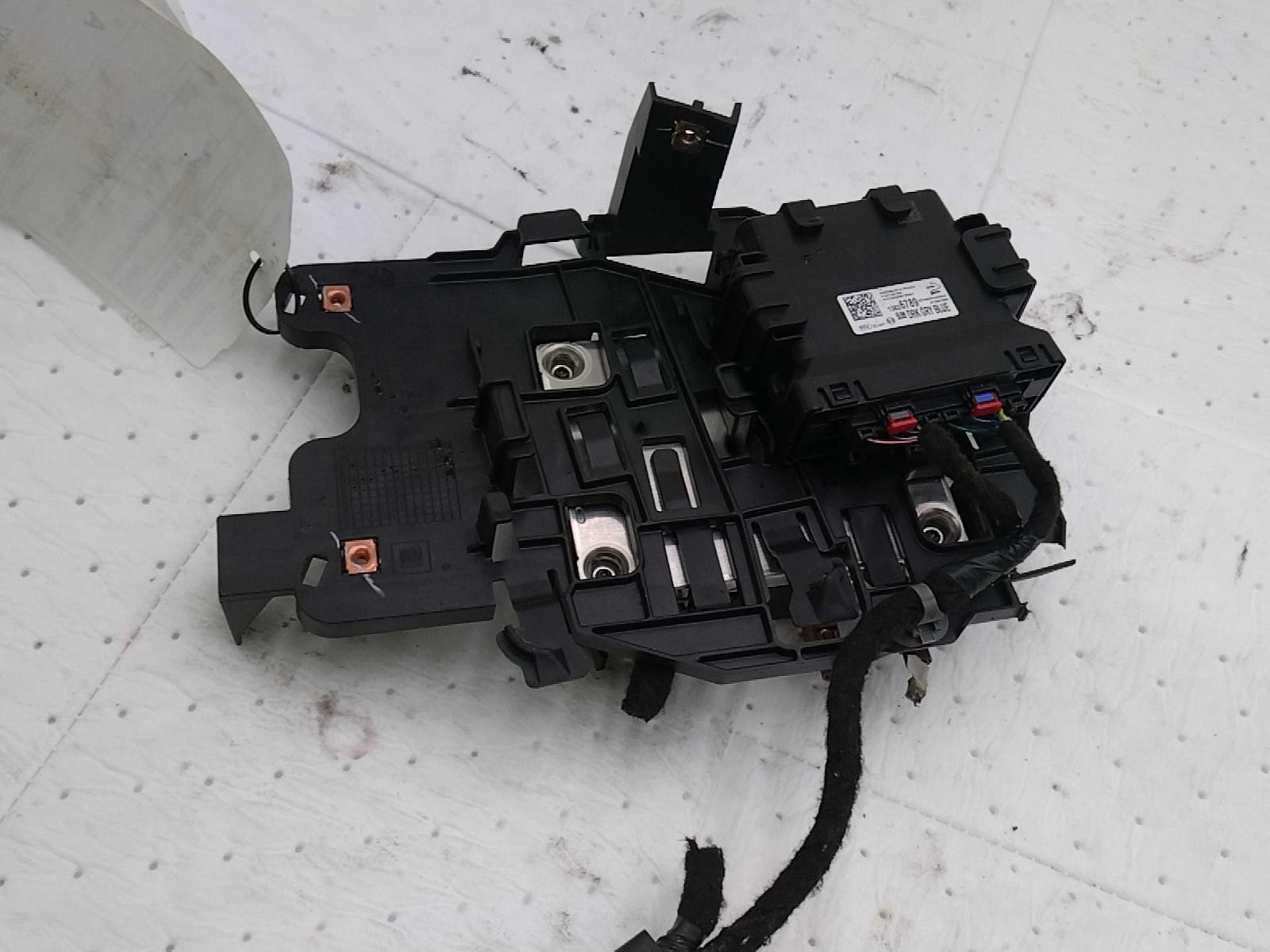 Used Body Control Module fits: 2021 Buick Enclave Body Control BCM Grade B
