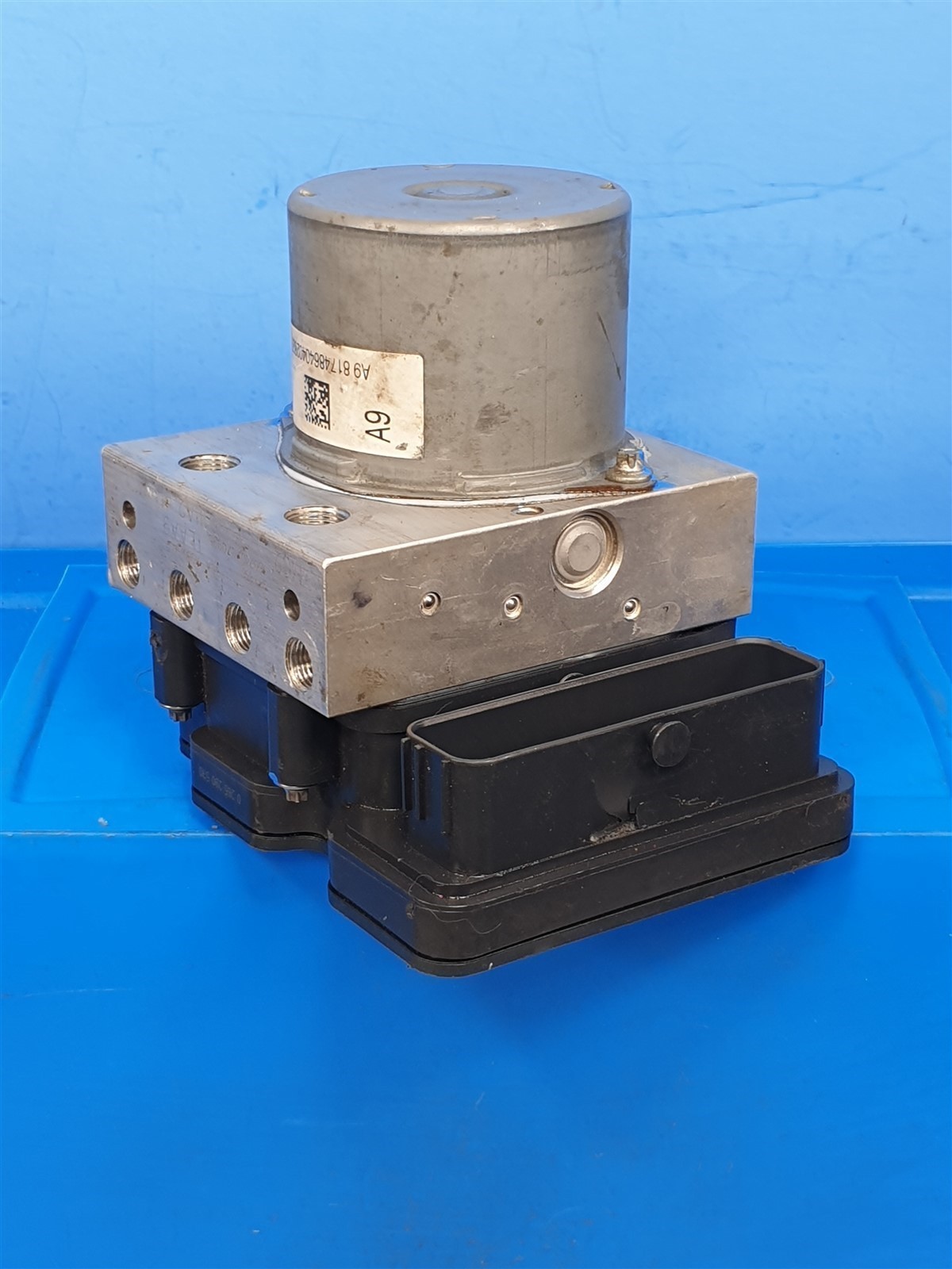 ****BROKEN*****17-19 Honda CRV ABS Brake Pump Control 57110TLAA960M1 OEM 9713G34