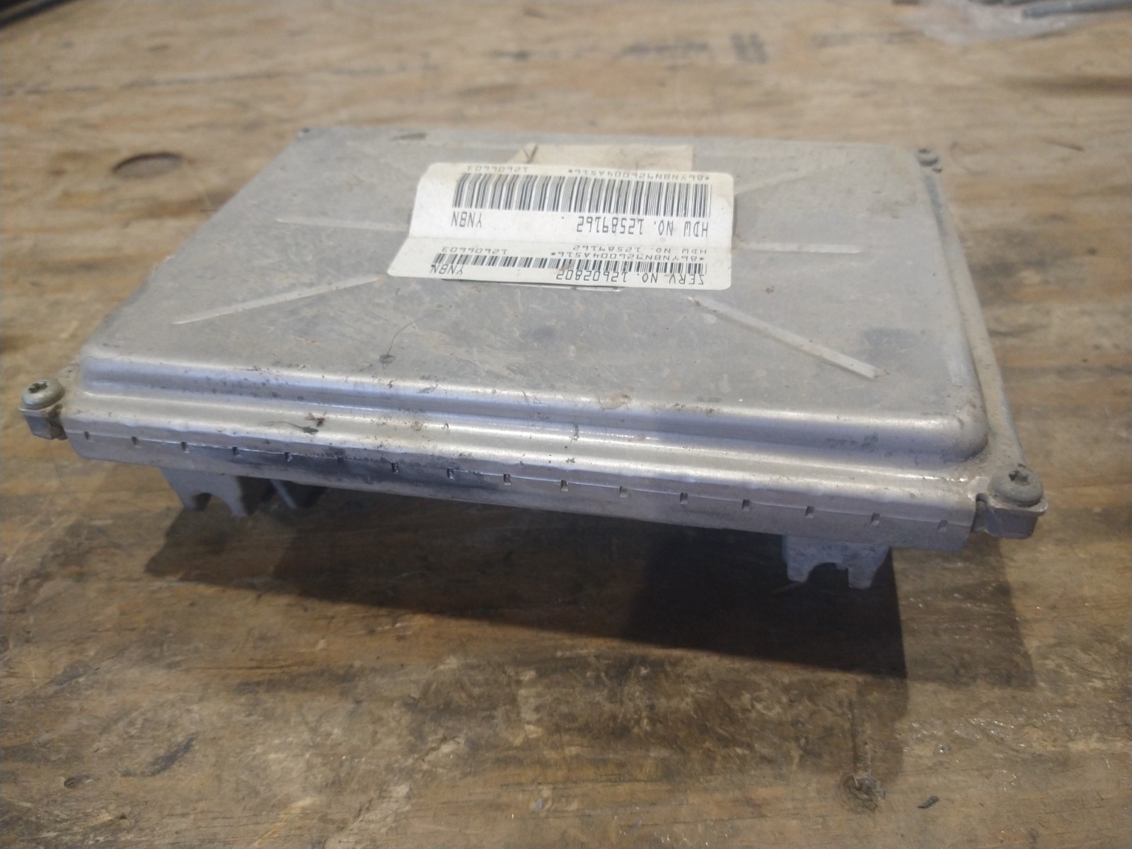 Engine ECM Control Module 03-06 Silverado Sierra Tahoe Yukon Avalanche