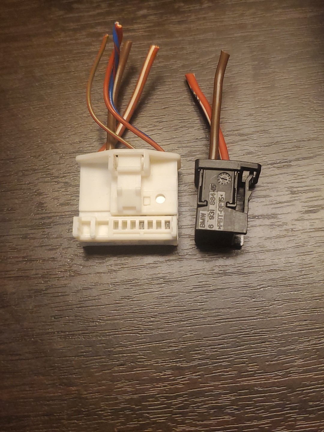 BMW E81 E82 E88 E90 E91 E60 E61 Fuel Pump Control Module Unit EKPM3 7229173 OEM