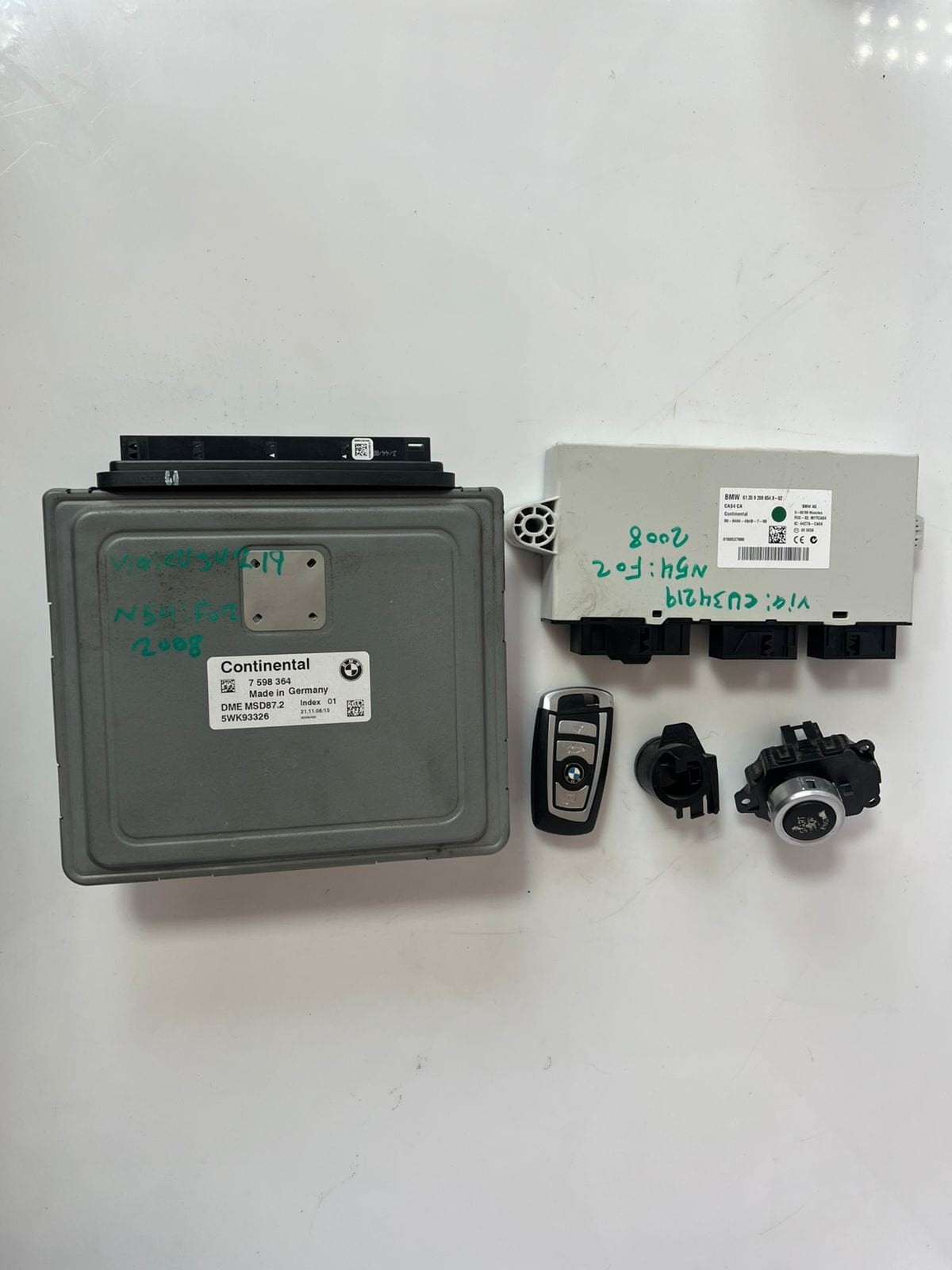 BMW-7598364 ECU set 740i 2010 N54 twin turbo Genuine Branded used item Cas+ 1key