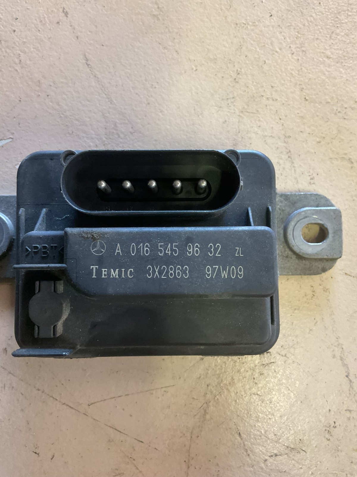 96-02 Mercedes R129 SL500 Cooling Auxiliary Fan Control Module 0165459632 b55a
