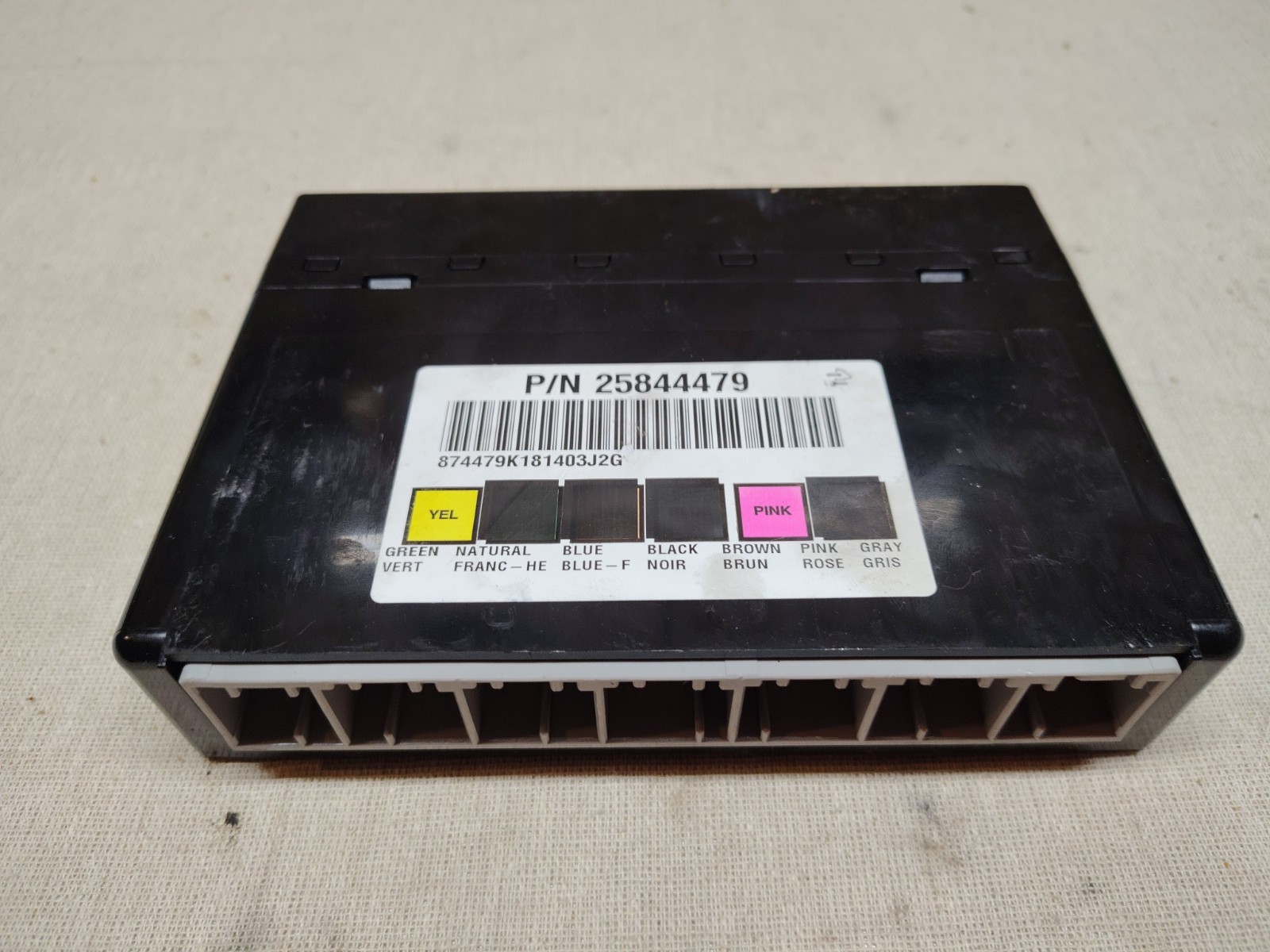 2008-10 Sierra Yukon Suburban Tahoe Body Control Module 25844479