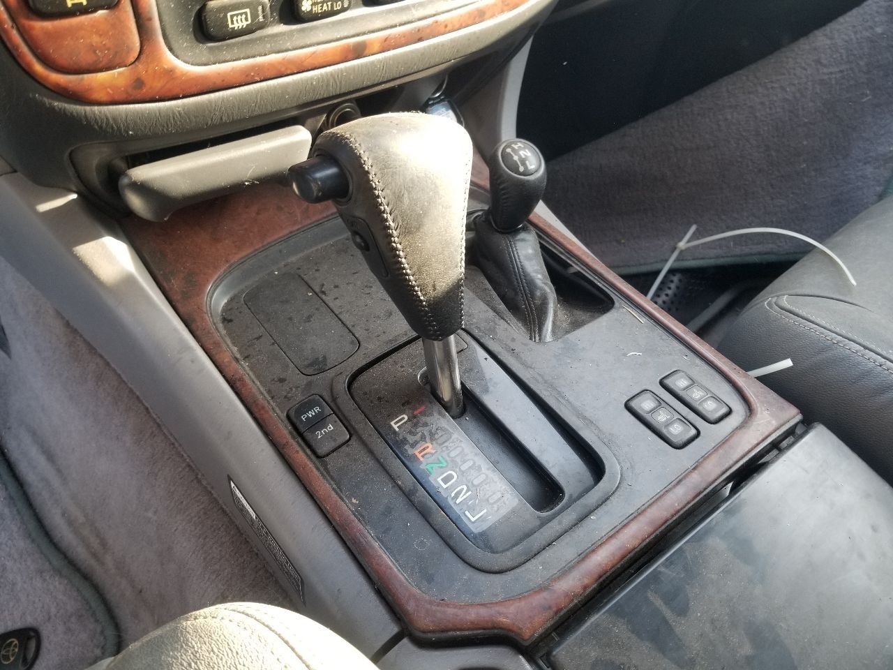 98 1998 TOYOTA LANDCRUISER 8 CYLINDER SRS RESTRAINT CONTROL MODULE 8917060050
