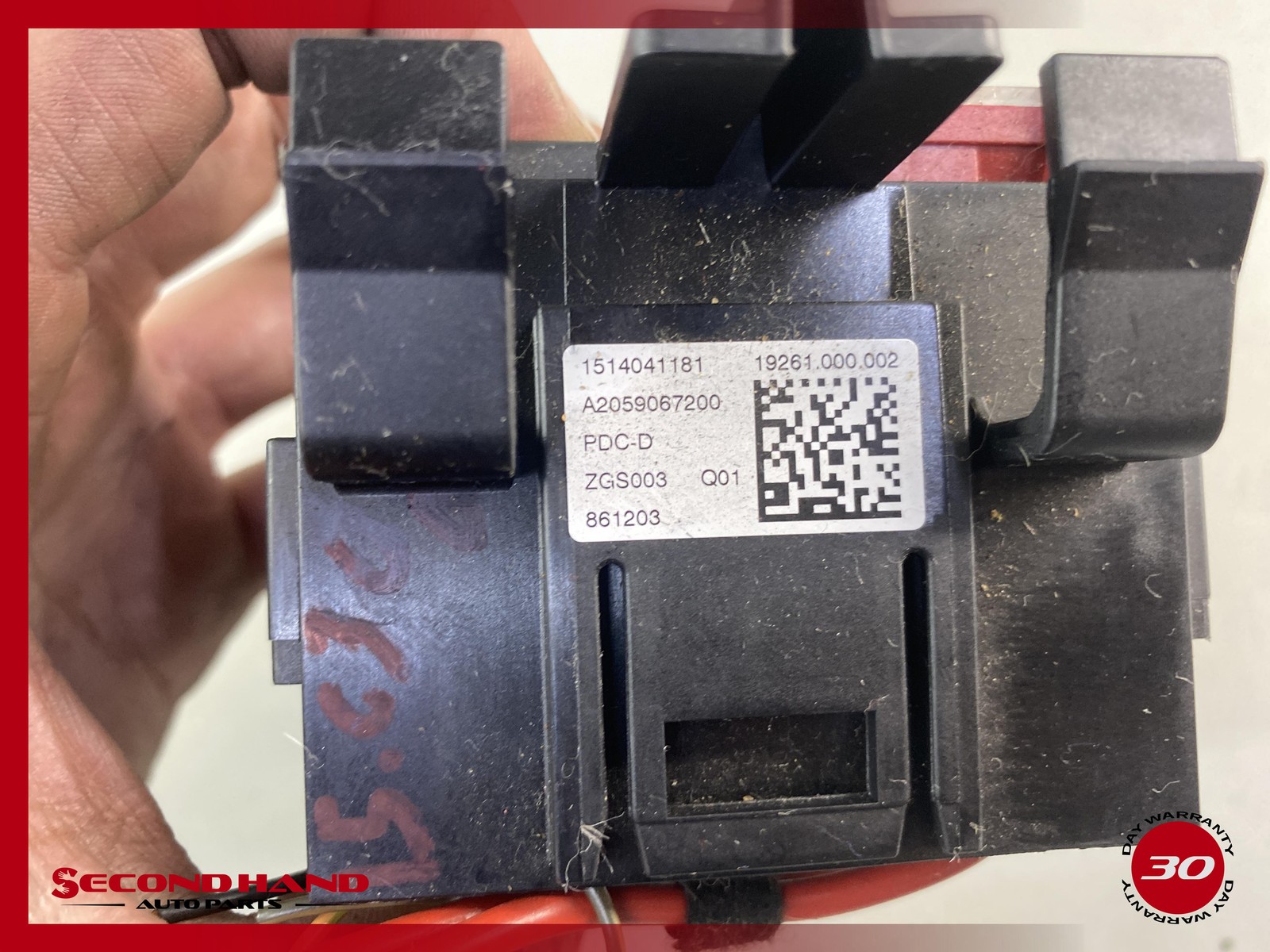2015-2021 MERCEDES C300 W205 FRONT INTERIOR DASH FUSE RELAY BOX OEM