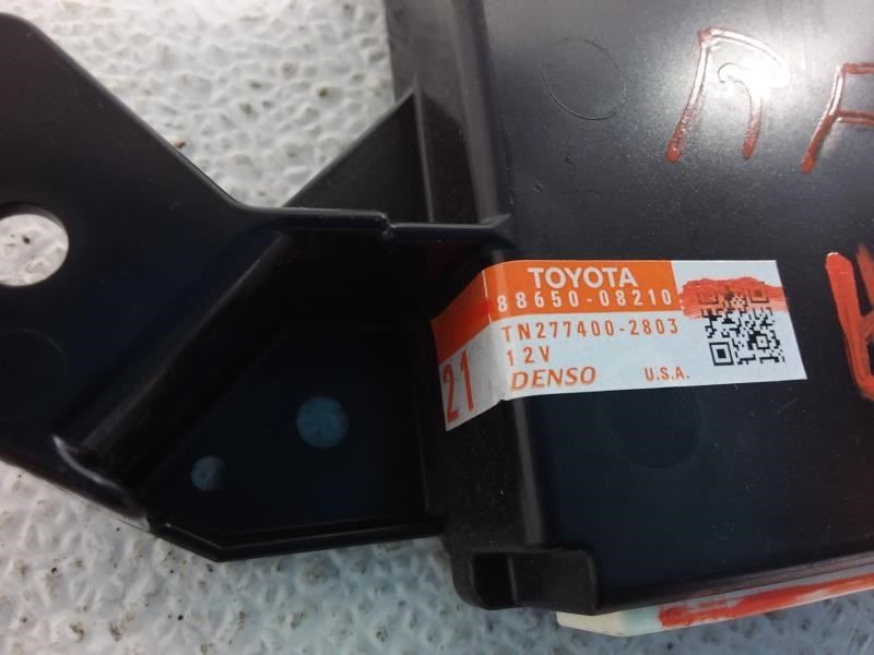 Chassis ECM Temperature Module Front Fits 17-19 SIENNA 829228 ID# 8865008210