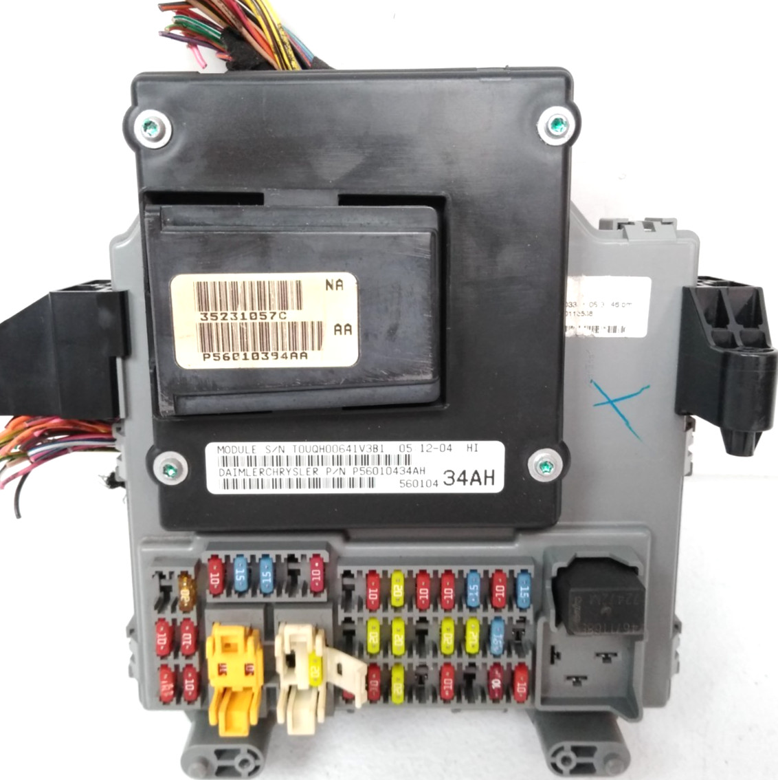 56010434AH Jeep 2004 Liberty Body Control Module BCM Interior Fuse Box OEM K32