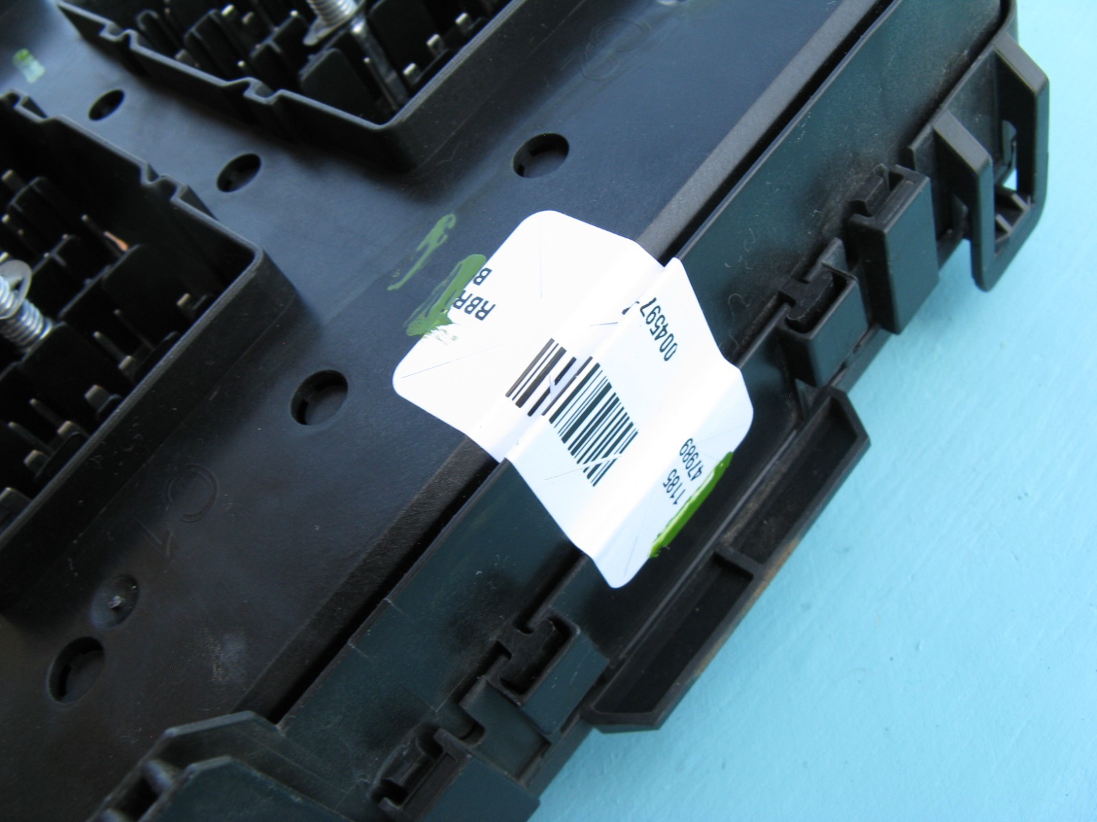 20 21 22 FORD F-250 F-350 UNDER HOOD ENGINE BAY FUSE RELAY BOX LC3T-14D068-DAE
