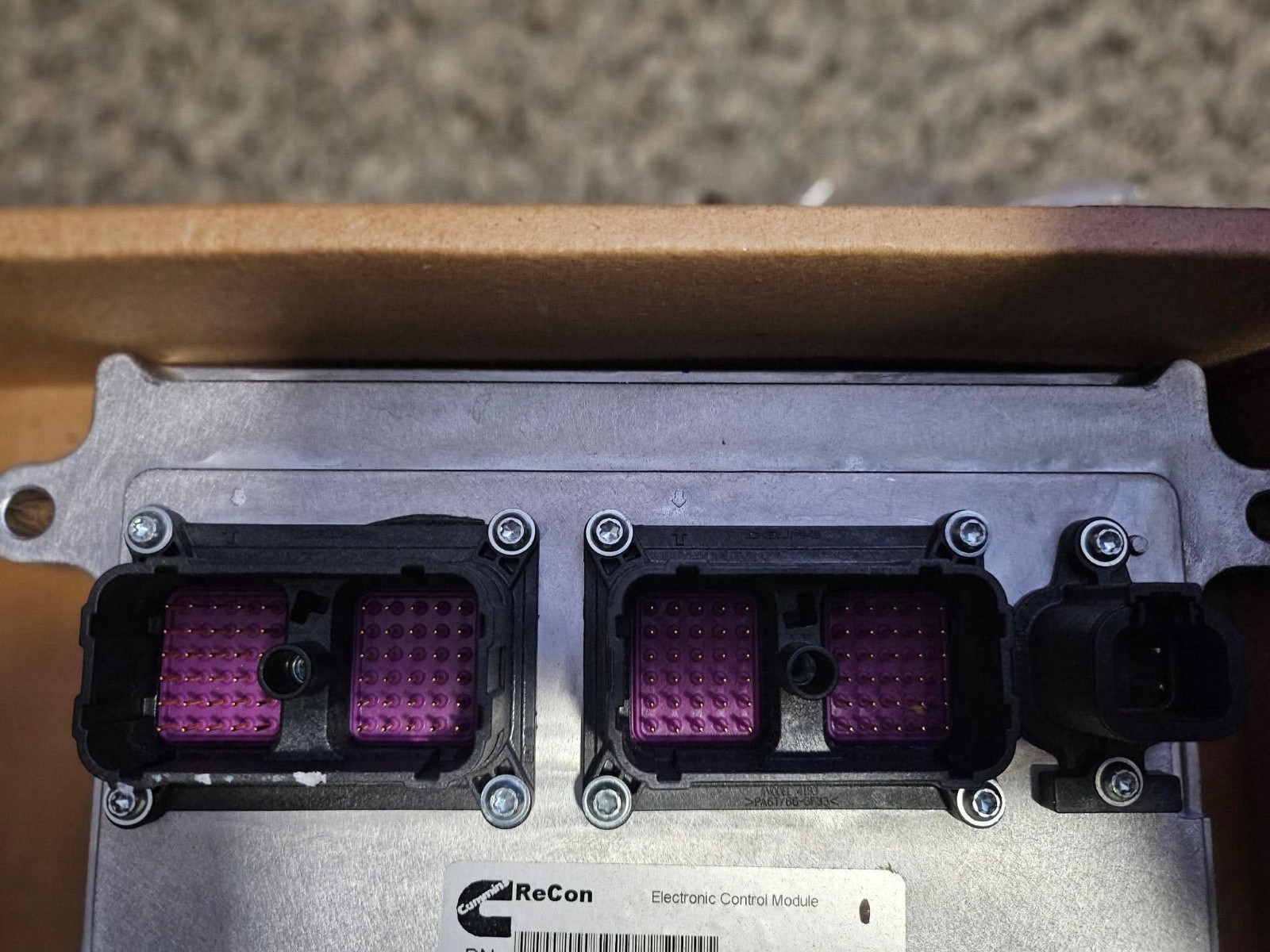 CUMMINS 5654089RX ECM Electronic Control Module – Heavy Duty Truck Engine Comput