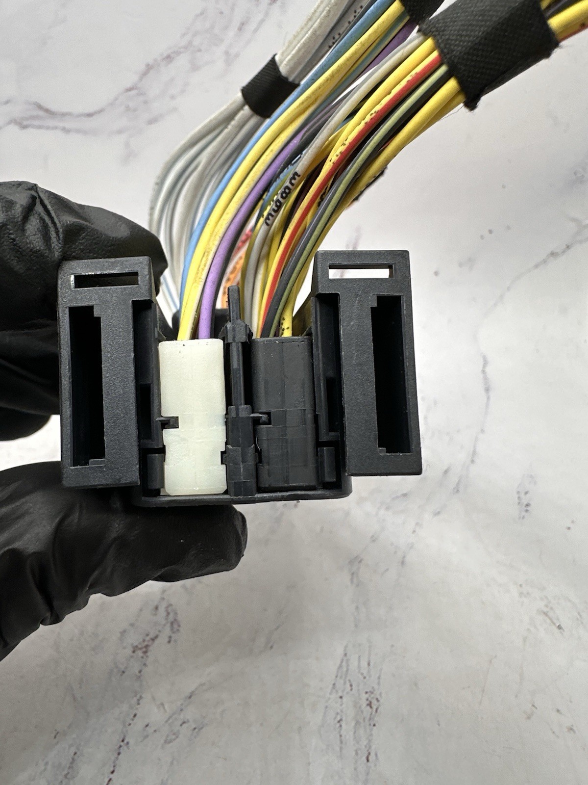 BMW E90 E92 335I N54 DME MSD81 msd80 ENGINE Electrical connectors plug wiring
