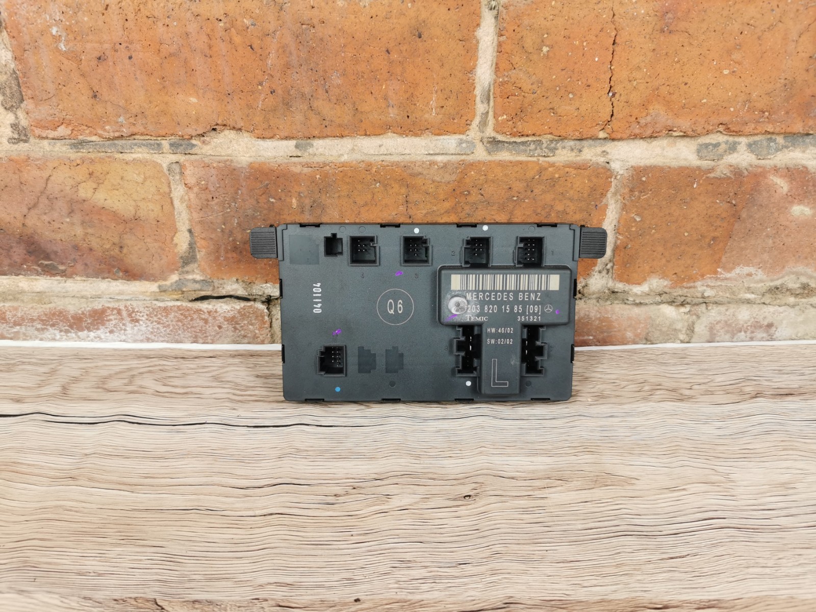 2005 MERCEDES BENZ C-CLASS N/S/F FRONT LEFT DOOR CONTROL MODULE 2038201585