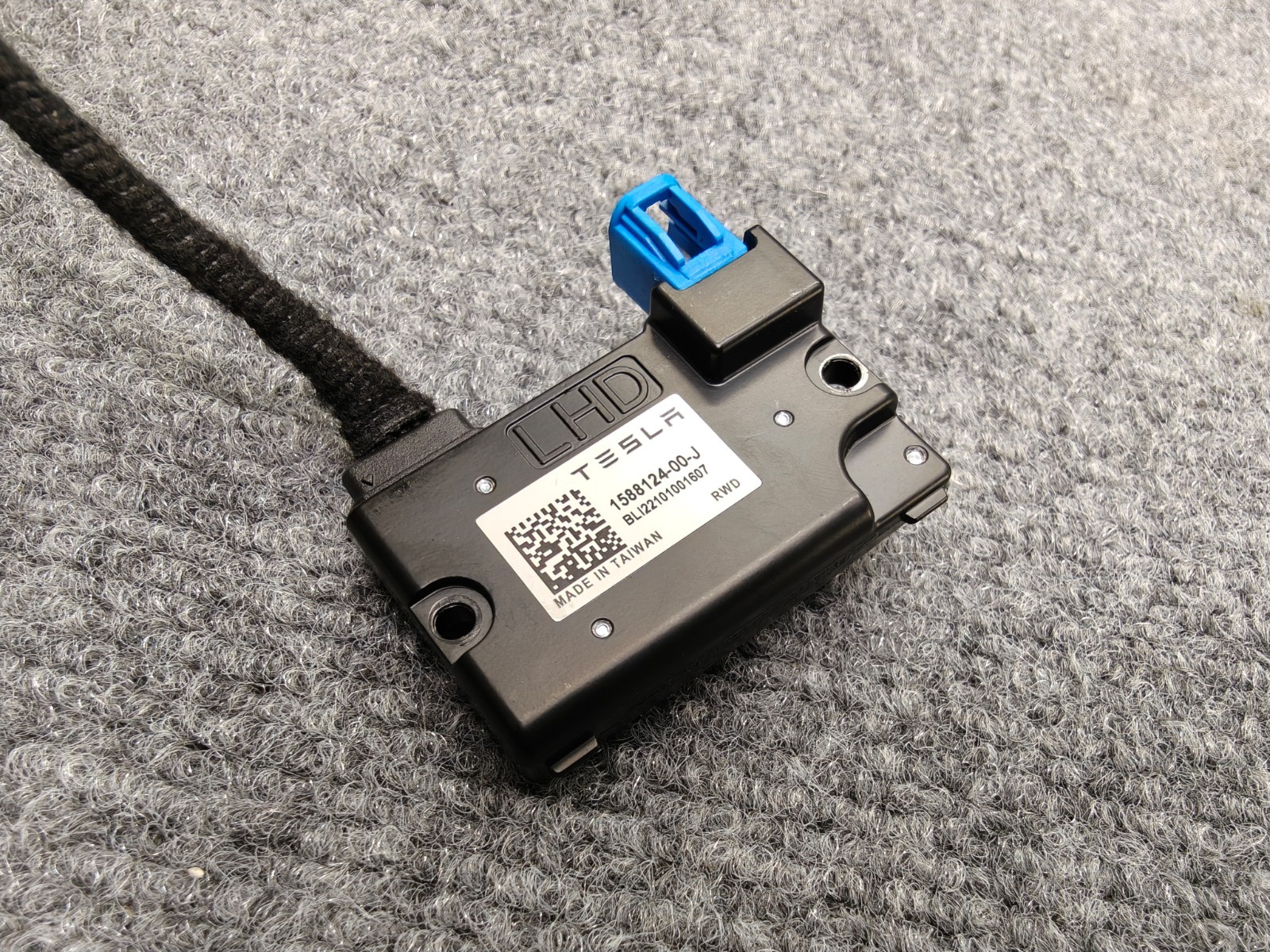 FRONT INTERIOR SECURITY CAMERA CONTROL MODULE 59K 21-24 TESLA MODEL S X MS PLAID