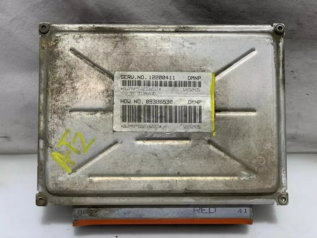 01-02 Silverado Yukon Tahoe Suburban ECM PCM ECU Engine Computer 12200411 DMNP
