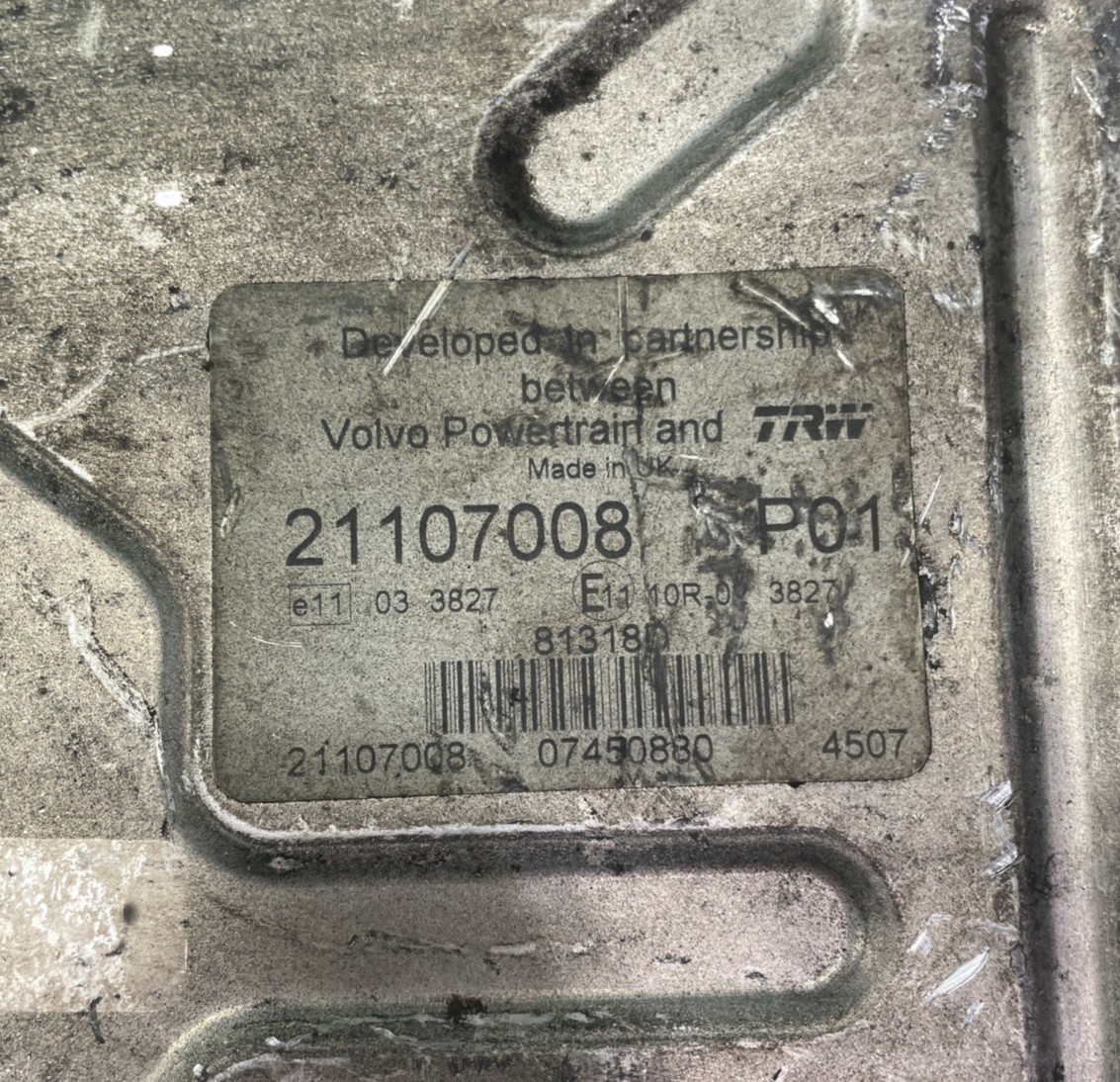USED OEM Volvo D13 Mack MP8 Engine Control Module ECM 21107008, No Core Charge
