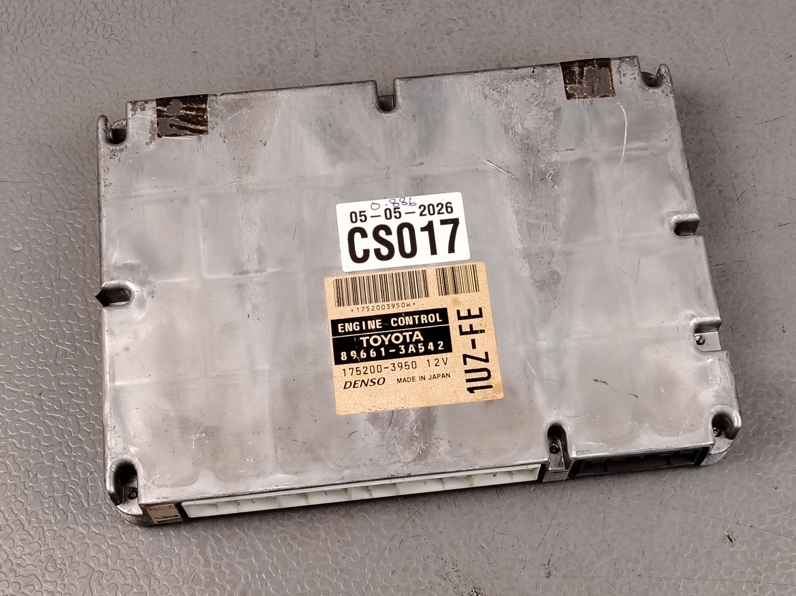 LEXUS ENGINE COMPUTER ECU ECM 1UZFE 4.0 A/T GS300 GS400 89661-3A542 1998 2000