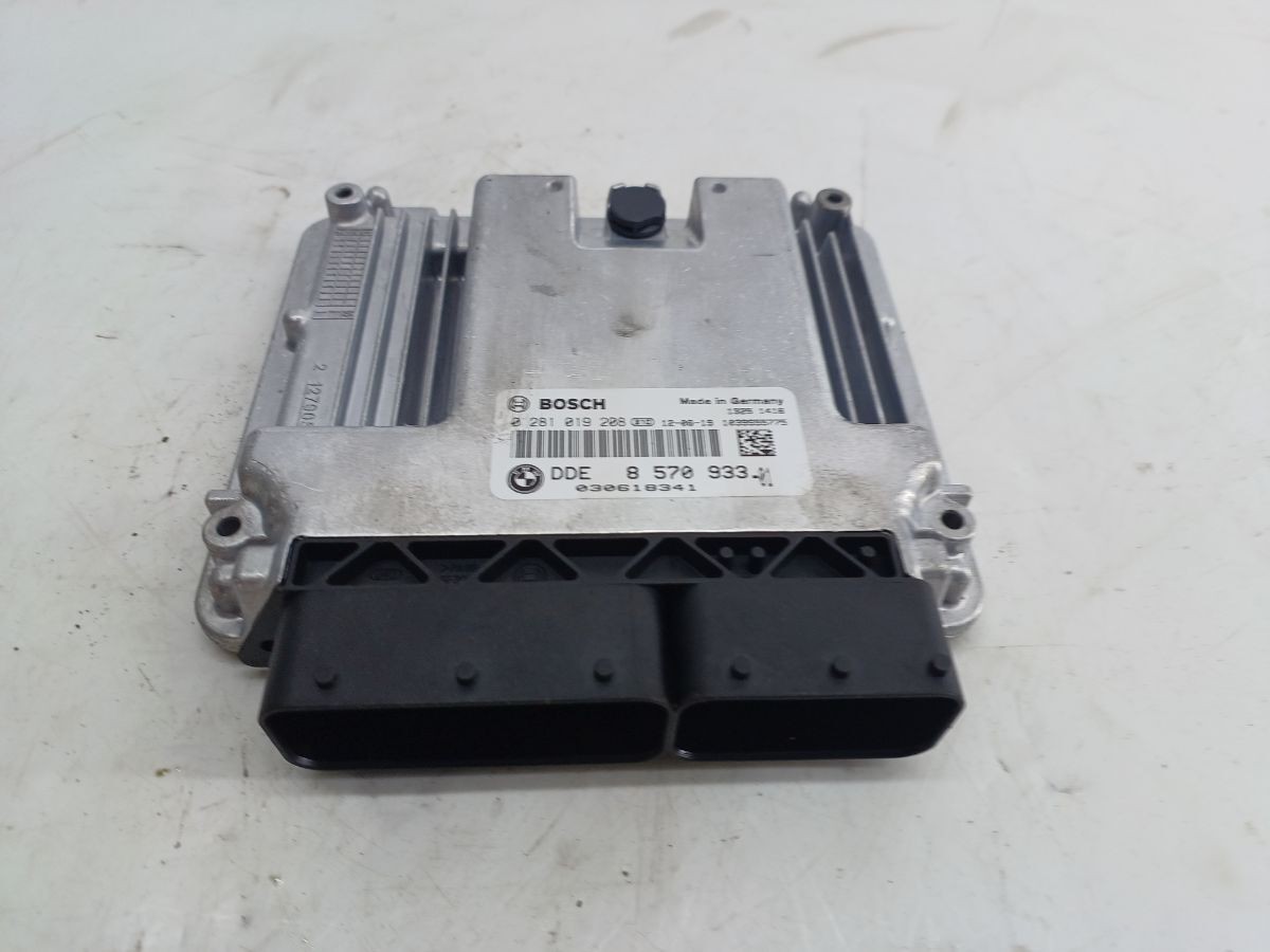 2012 BMW 116d Sport 2.0 Diesel Engine ECU 8570933
