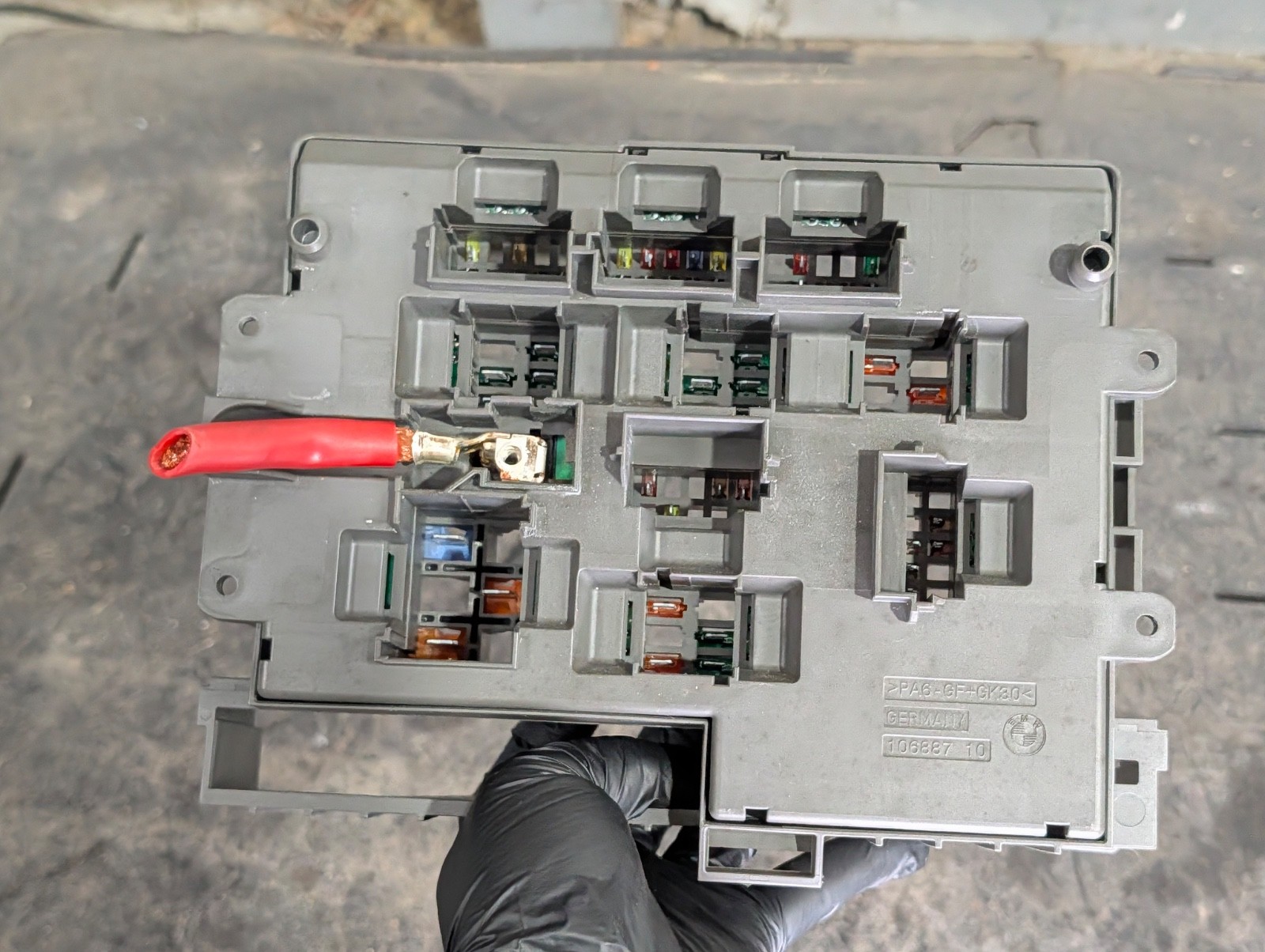 07-10 BMW E90 E92 E93 Junction Box Fuse Box Under Dash OEM