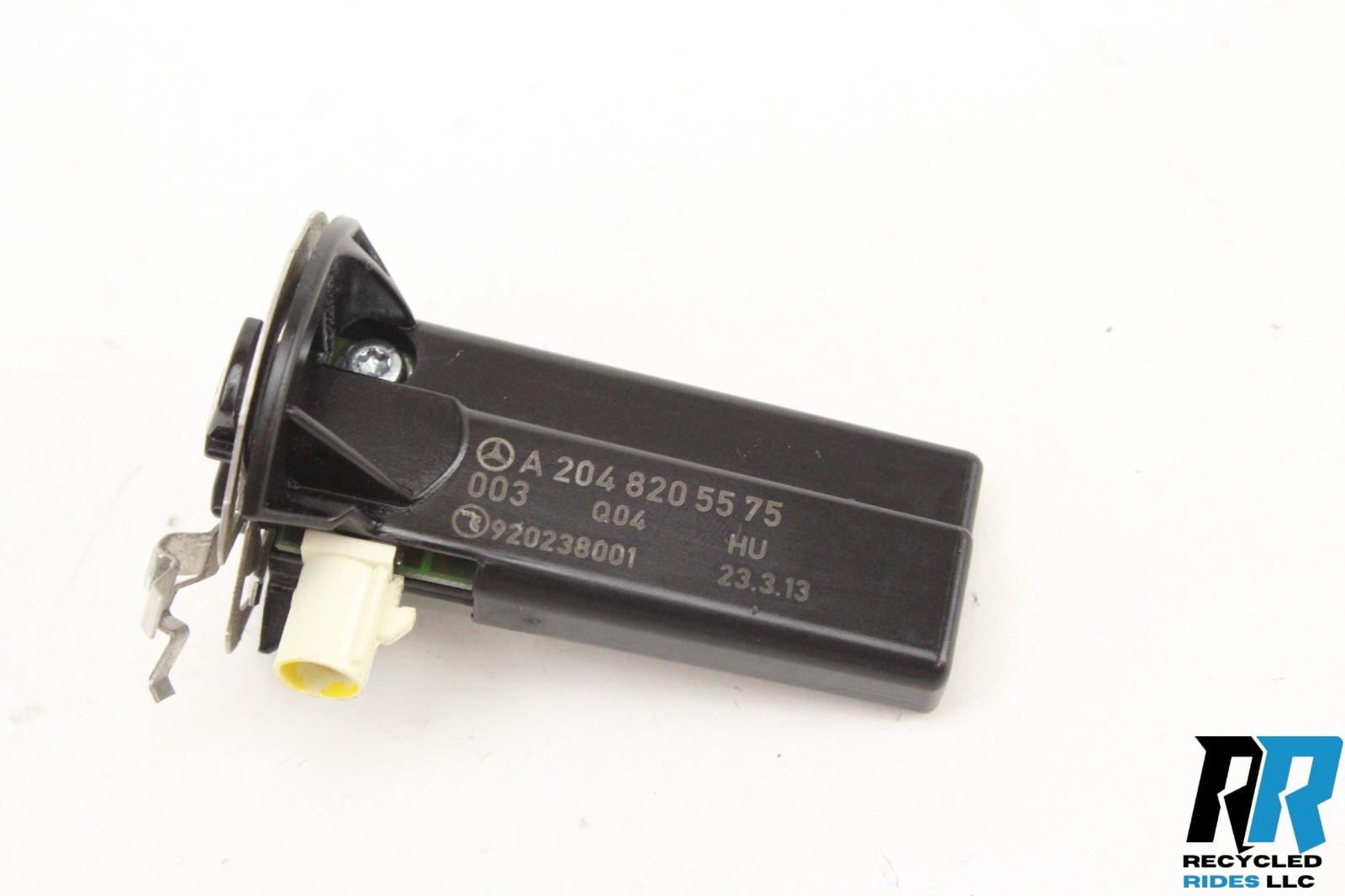 08-14 Mercedes-Benz C300 Antenna Amplifier Amp Module Unit Black OEM A2048205575