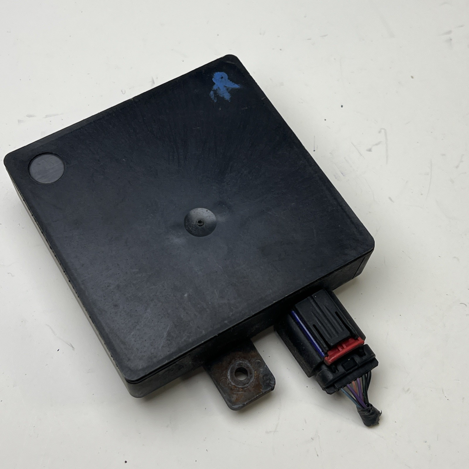 2013 FORD TAURUS BLIND SPOT RADAR SENSOR RIGFHT MODULE DG1T-14C689-EA OEM