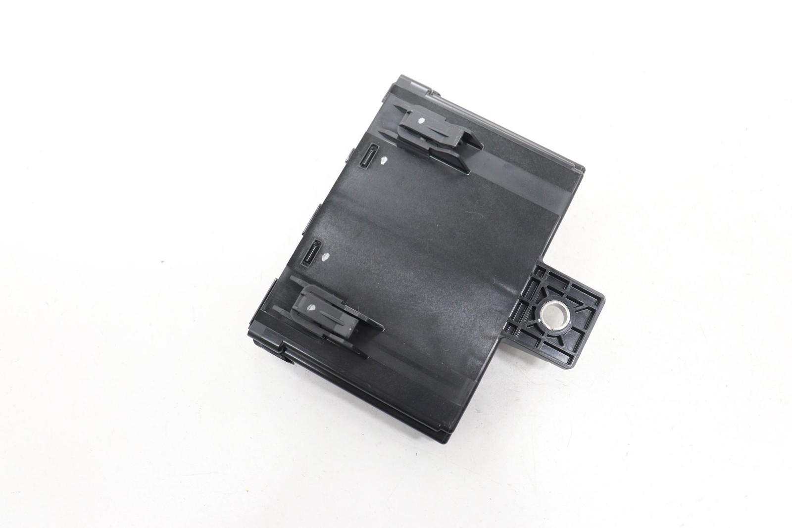 2020 – 2025 MAZDA CX-30 FRONT LEFT BODY CONTROL MODULE BCM UNIT OEM BDTS675L0G