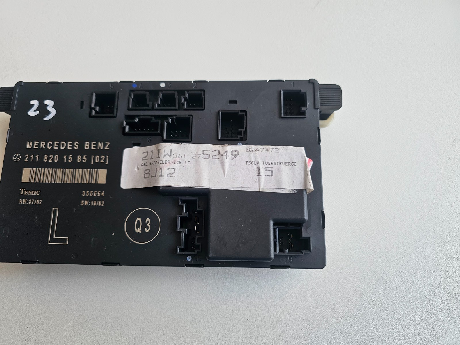 Mercedes E Class W211 Door Control Module Unit Front Left Side 2118201585 2004