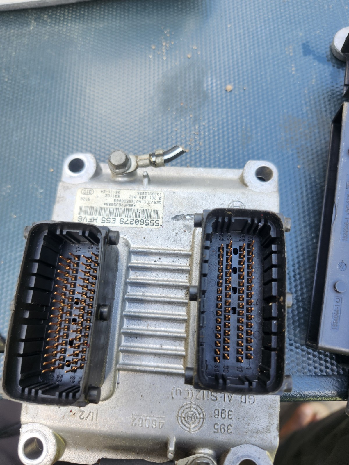 OEM SAAB 9-3 2006-2009 ECU ECM PCM 2.8L V6 ENGINE MOTOR CONTROL MODULE 55560279
