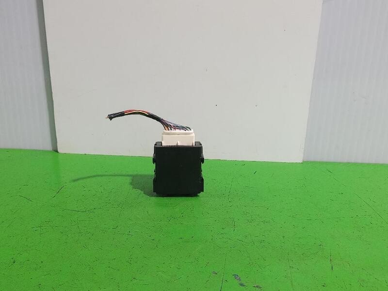 8594002060 electronics module TOYOTA AURIS TOURING SPORTS E18 HYBRID 132379